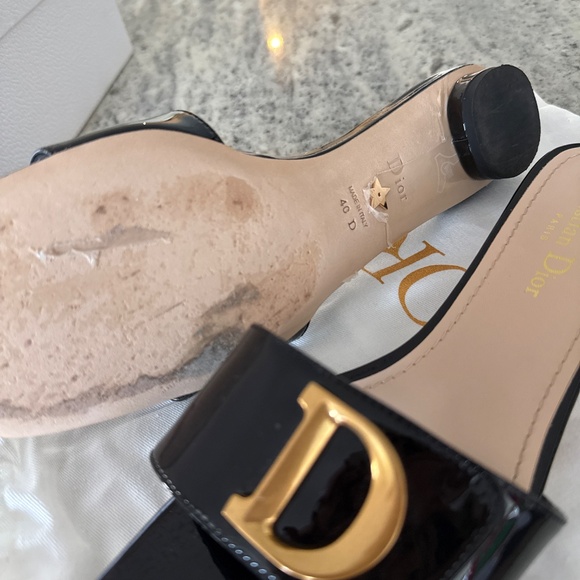 Dior Black Leather Slides - Picture 4 of 4